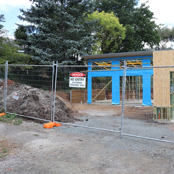 do you deliver and install temporary fencing and what's the cost for these services in Upland Pennsylvania
